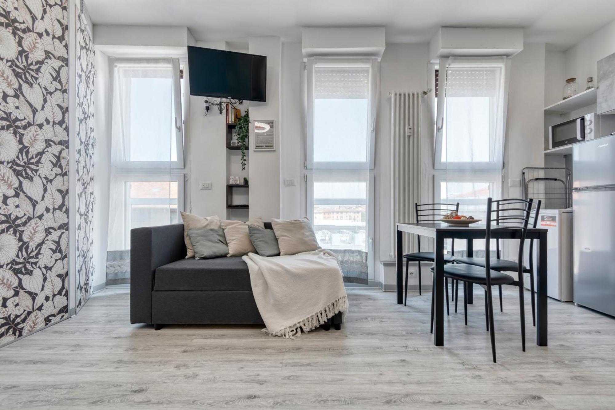 Front Station Apartment - Stazione Centrale Di Болоня Екстериор снимка