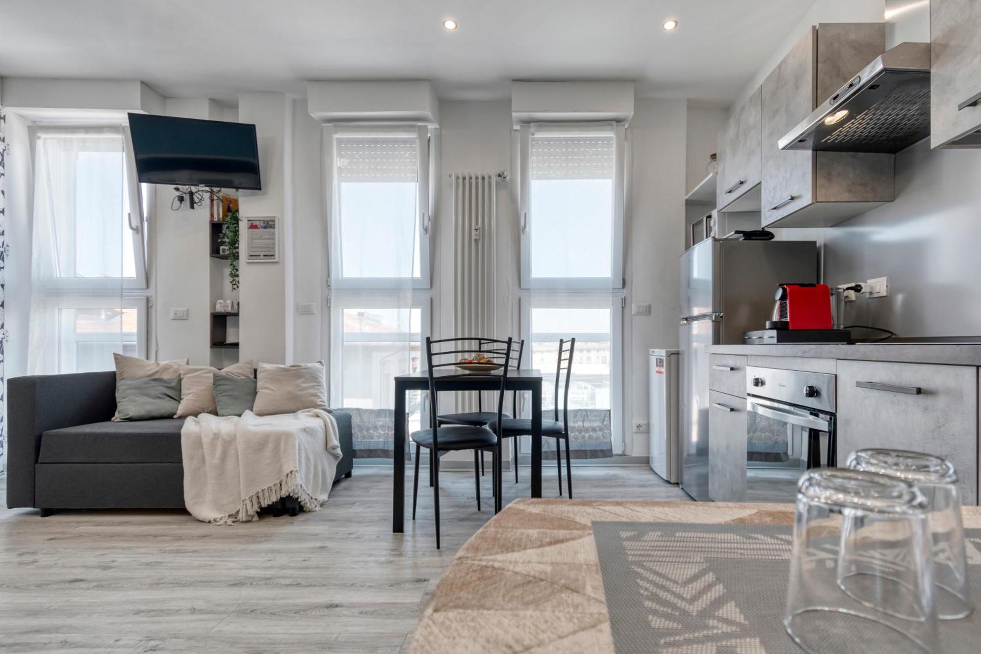 Front Station Apartment - Stazione Centrale Di Болоня Екстериор снимка
