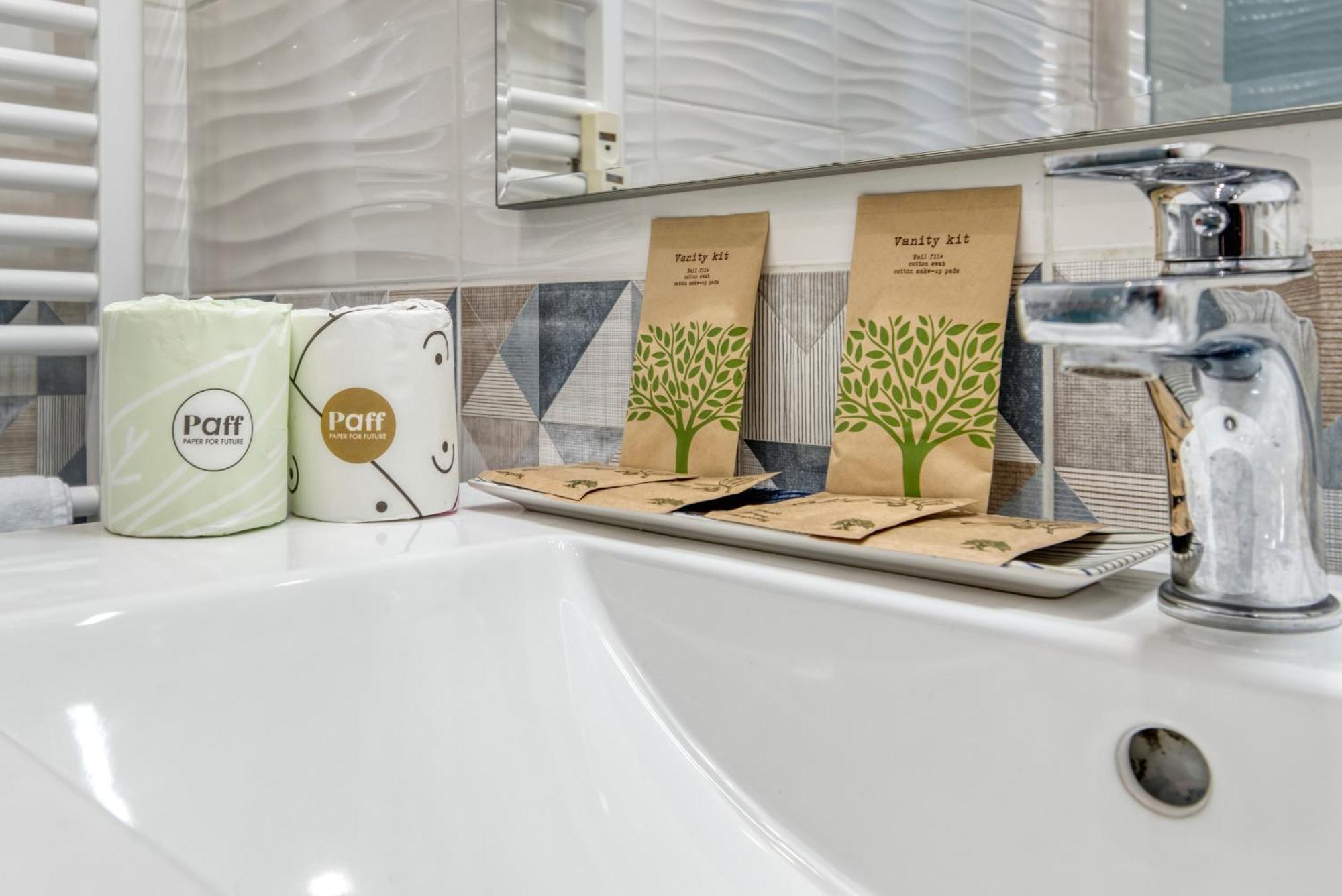 Front Station Apartment - Stazione Centrale Di Болоня Екстериор снимка