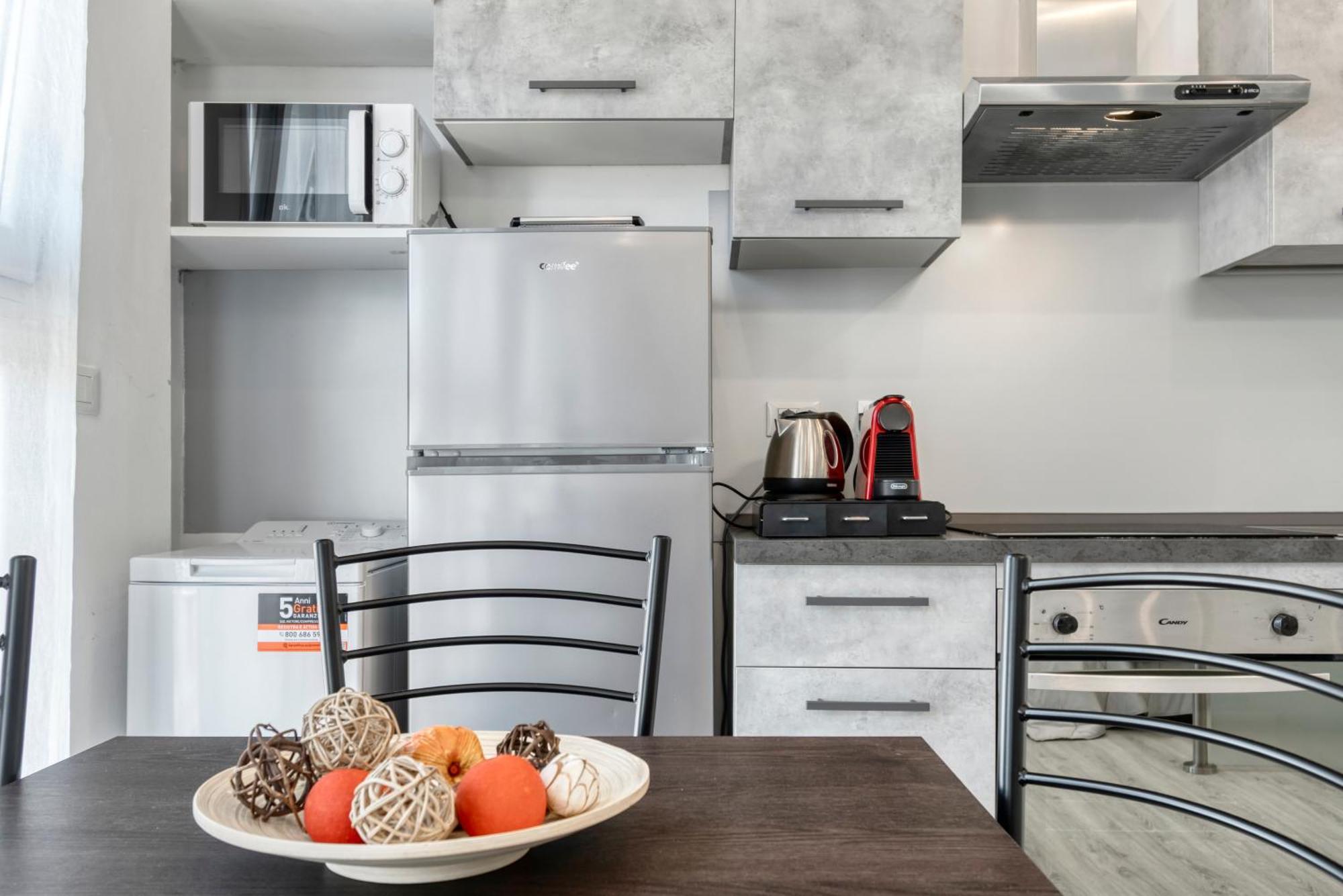 Front Station Apartment - Stazione Centrale Di Болоня Екстериор снимка
